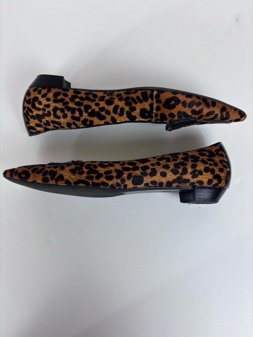 Talbots Leopard Print Calf Hair Flats Pointed Toe Dressy Shoe Brown Black Sz 8.5 - Picture 10 of 16